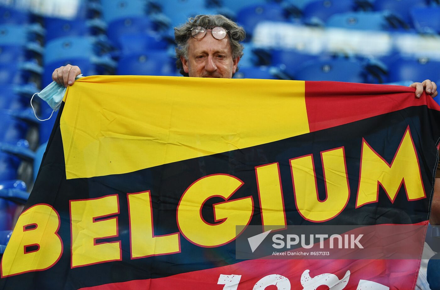 Russia Soccer Euro 2020 Belgium - Russia Fans