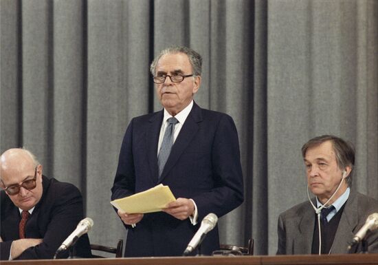 Soviet-American meeting on information exchange