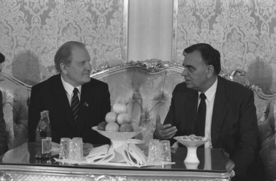 Indian parliamentary delegation visits Soviet Union