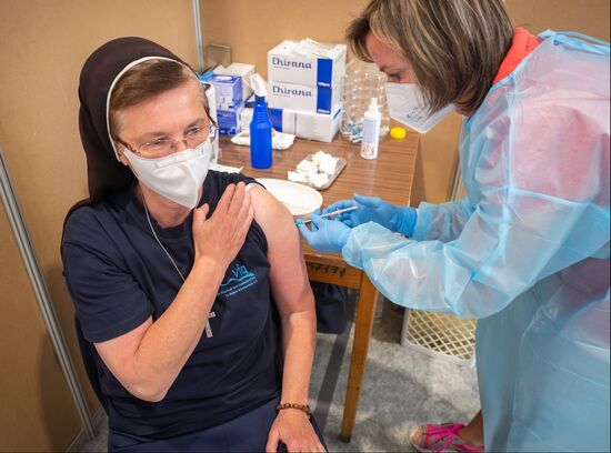 Slovakia Russia Coronavirus Vaccination