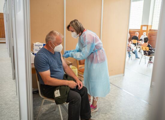 Slovakia Russia Coronavirus Vaccination