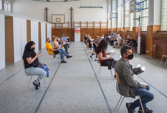 Slovakia Russia Coronavirus Vaccination