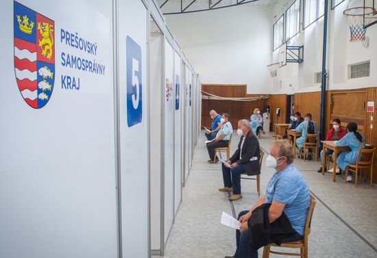 Slovakia Russia Coronavirus Vaccination