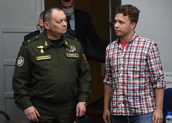 Belarus Ryanair Plane Emergency Landing News Conference