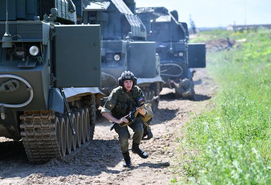 Russia Tank Division Exercises