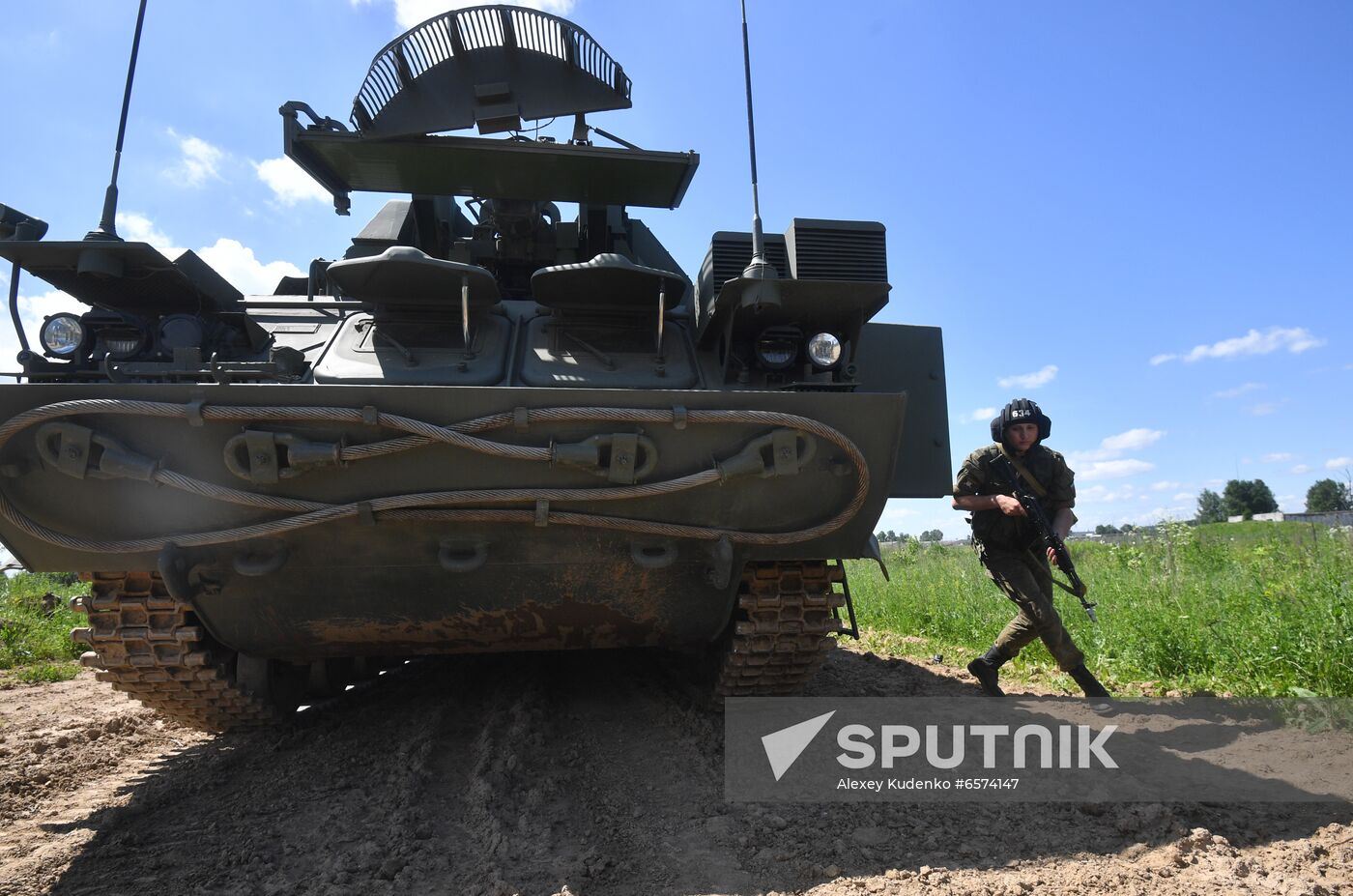 Russia Tank Division Exercises