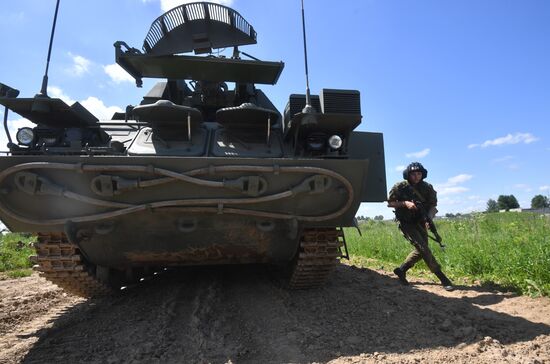Russia Tank Division Exercises