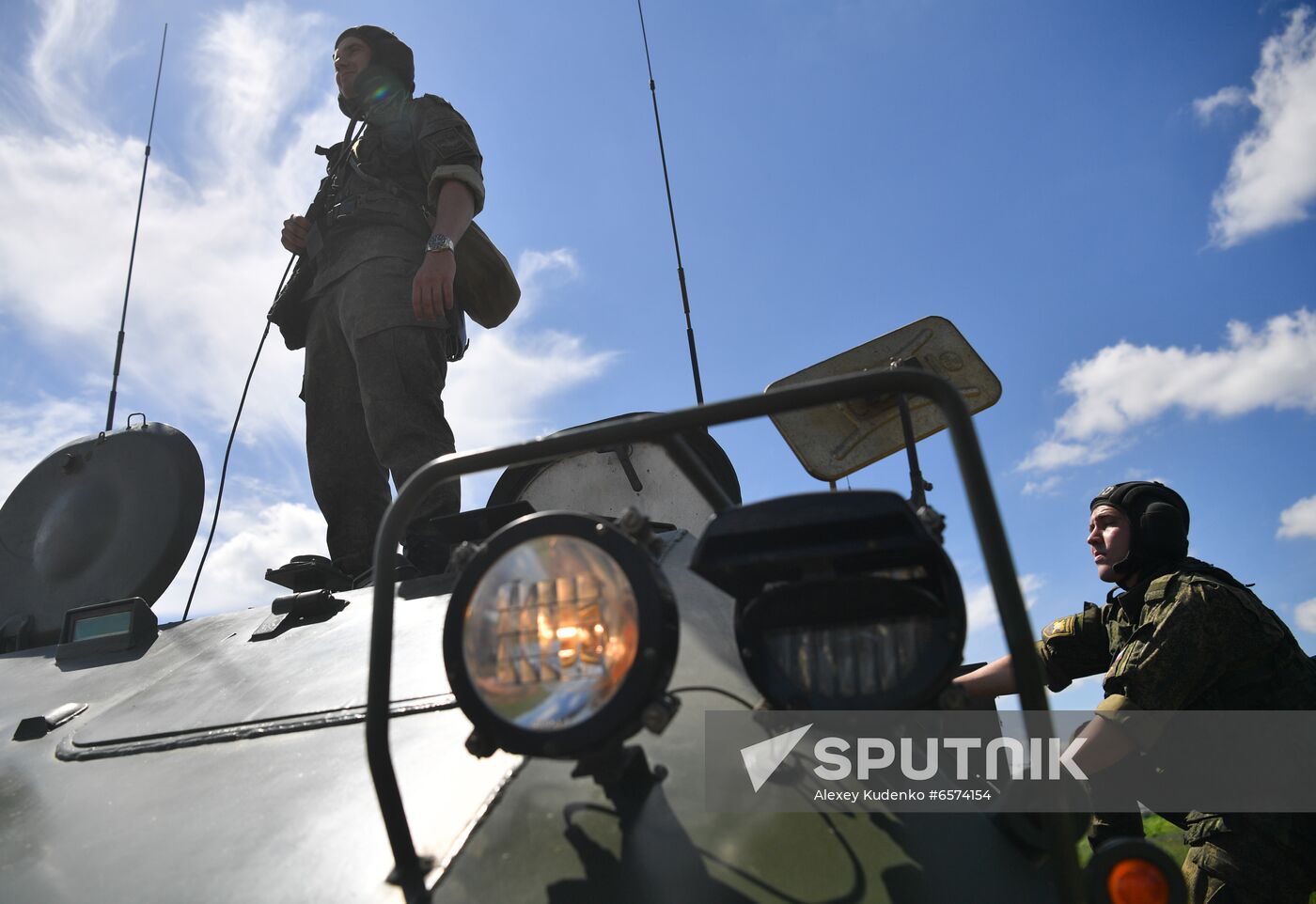 Russia Tank Division Exercises