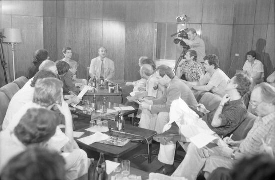 Press briefing by Novosti Press Agency following 19th All-Union Conference of Soviet Communist Party