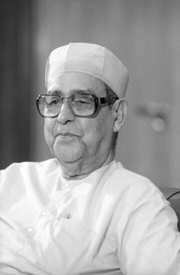 Swami Lokeshvarananda, Director of Ramakrishna Mission Institute of Culture