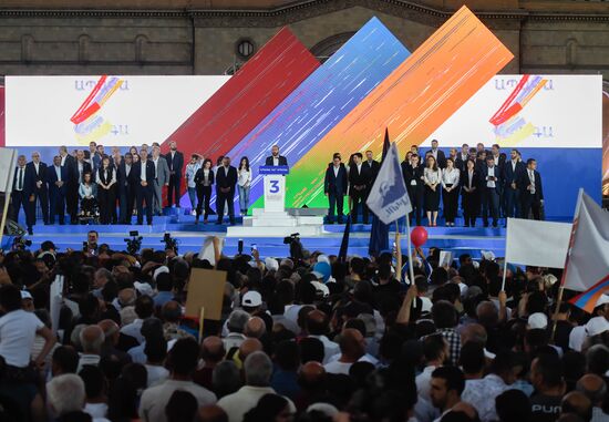 Armenia Pashinyan Supporters Rally