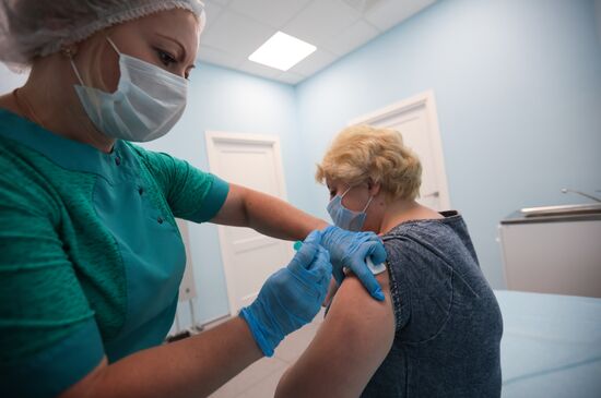 Russia Coronavirus Vaccination