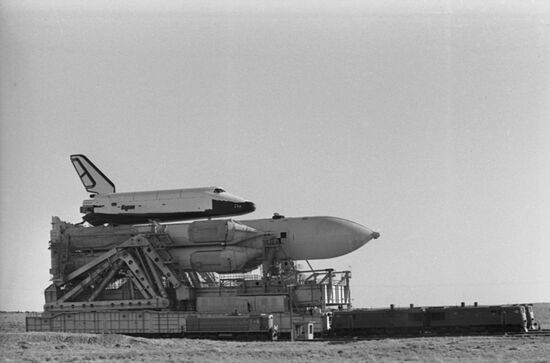 Energia-Buran reusable space shuttle system