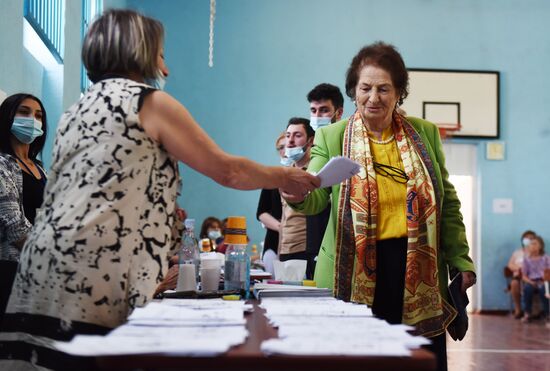 Armenia Snap Parliamentary Elections 
