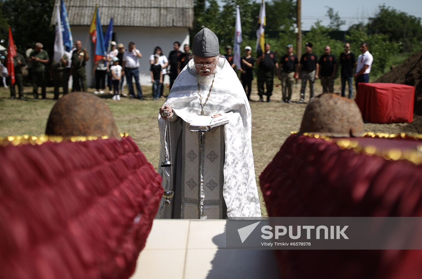 Russia WWII Soviet Soldiers Reburial