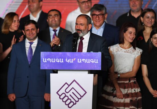 Armenia Pashinyan Supporters Rally