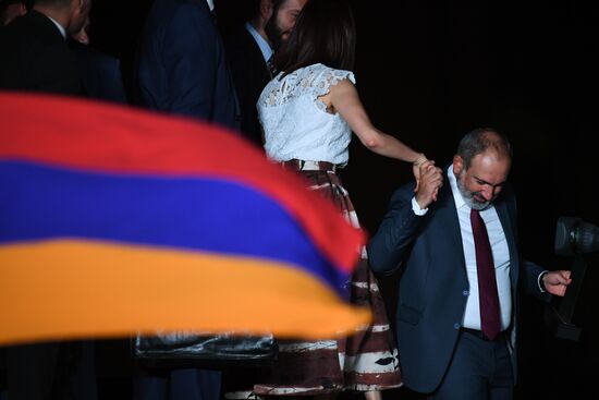Armenia Pashinyan Supporters Rally