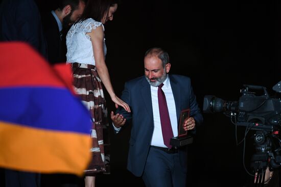 Armenia Pashinyan Supporters Rally