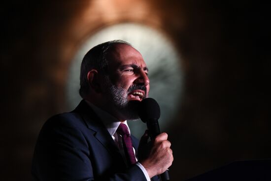 Armenia Pashinyan Supporters Rally