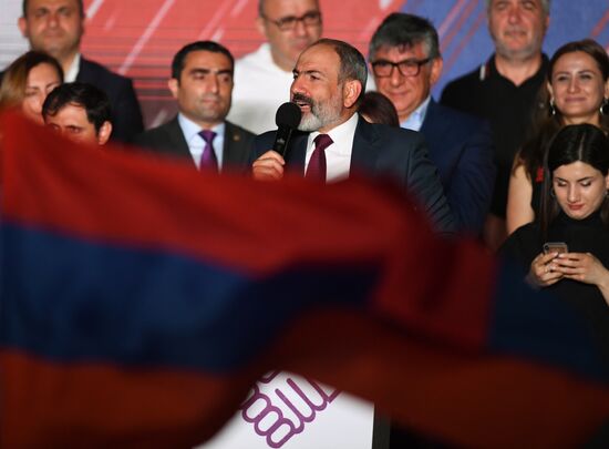 Armenia Pashinyan Supporters Rally