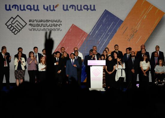 Armenia Pashinyan Supporters Rally