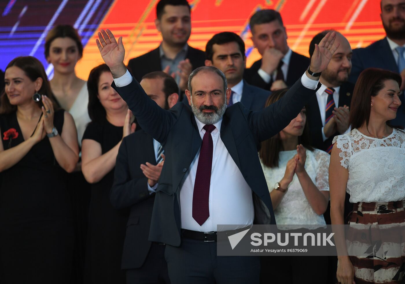 Armenia Pashinyan Supporters Rally