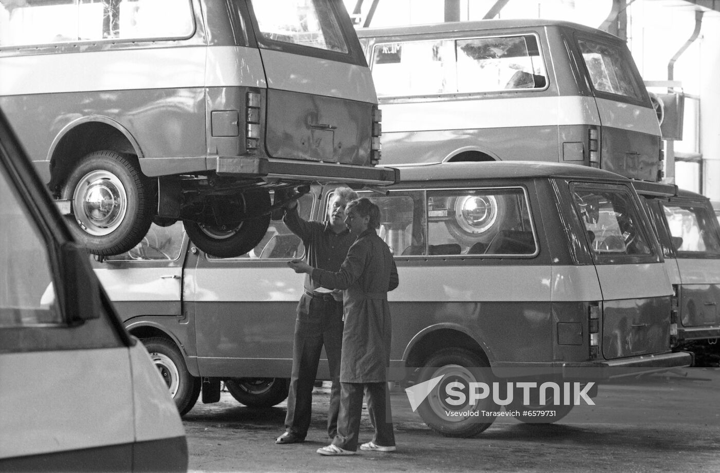 RAF minibus plant