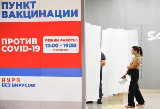 Russia Coronavirus Vaccination