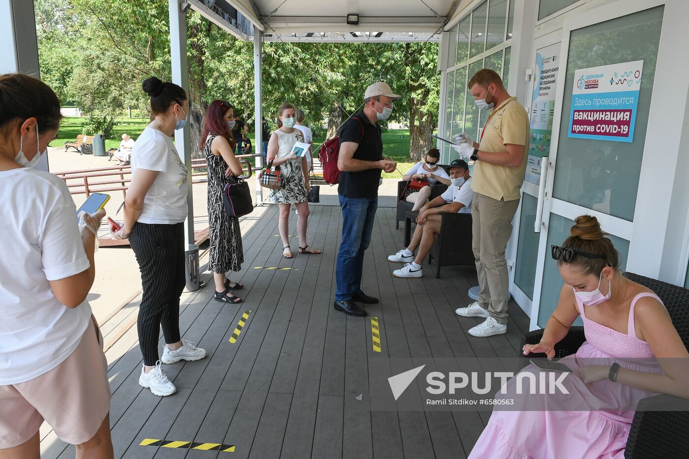 Russia Coronavirus Vaccination