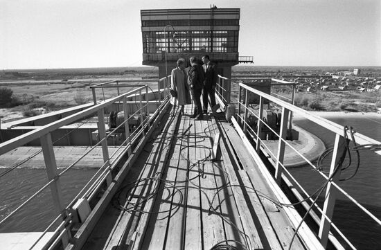 Astrakhan water divider