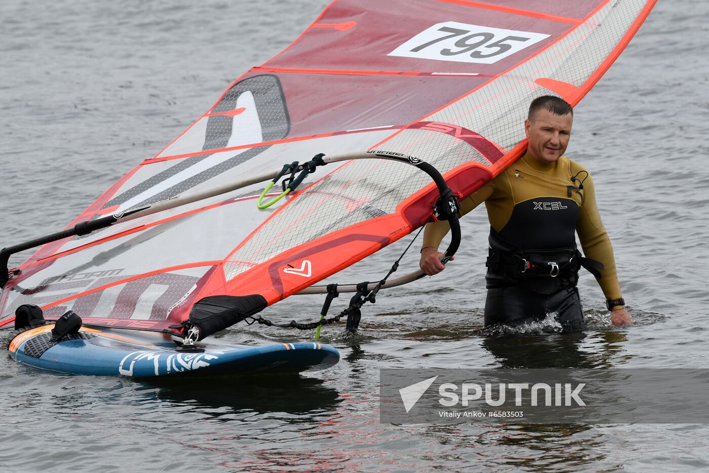 Russia Windsurfing