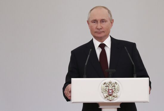 Russia Putin Military Institutions Graduates 