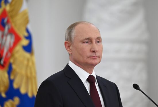 Russia Putin Military Institutions Graduates 