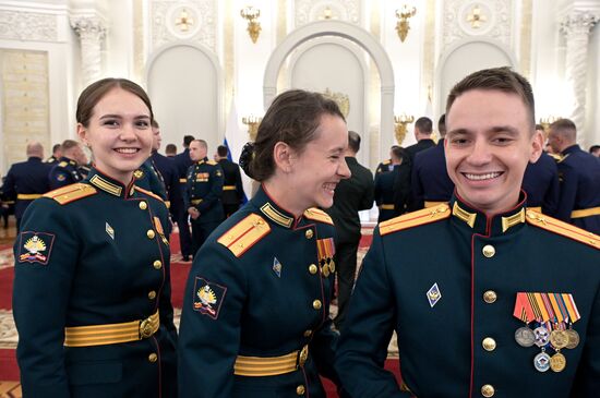 Russia Putin Military Institutions Graduates 