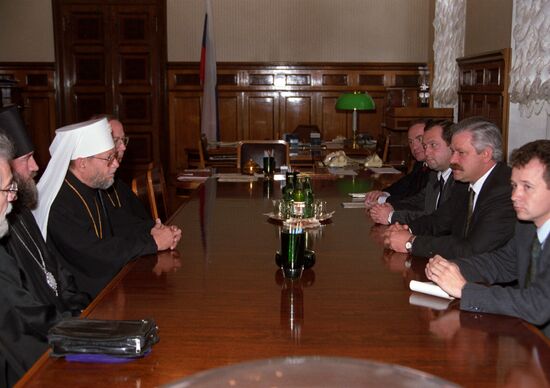 Russian Vice President Alexander Rutskoy meets with Metropolitan Theodosius of All America and Canada