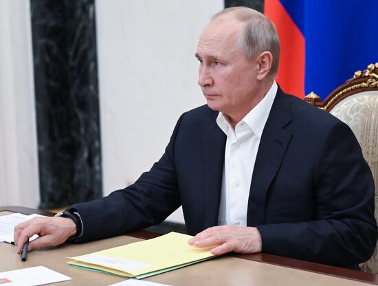 Russia Putin Direct Line