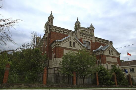 Pre-revolutionary buildings