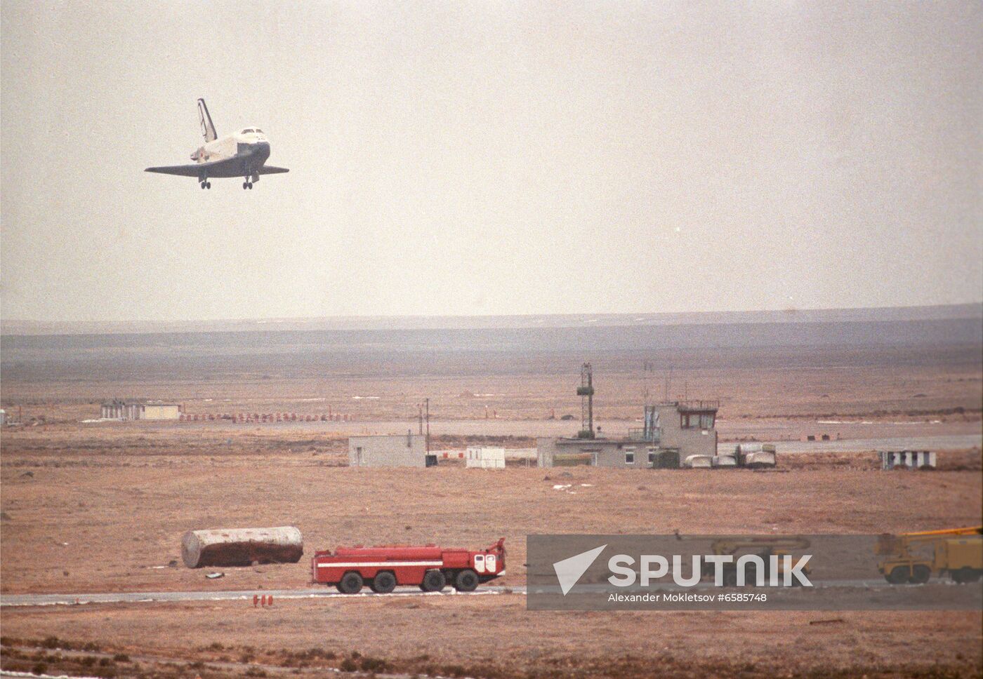 Energia-Buran reusable space shuttle system