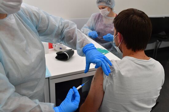 Russia Coronavirus Vaccination