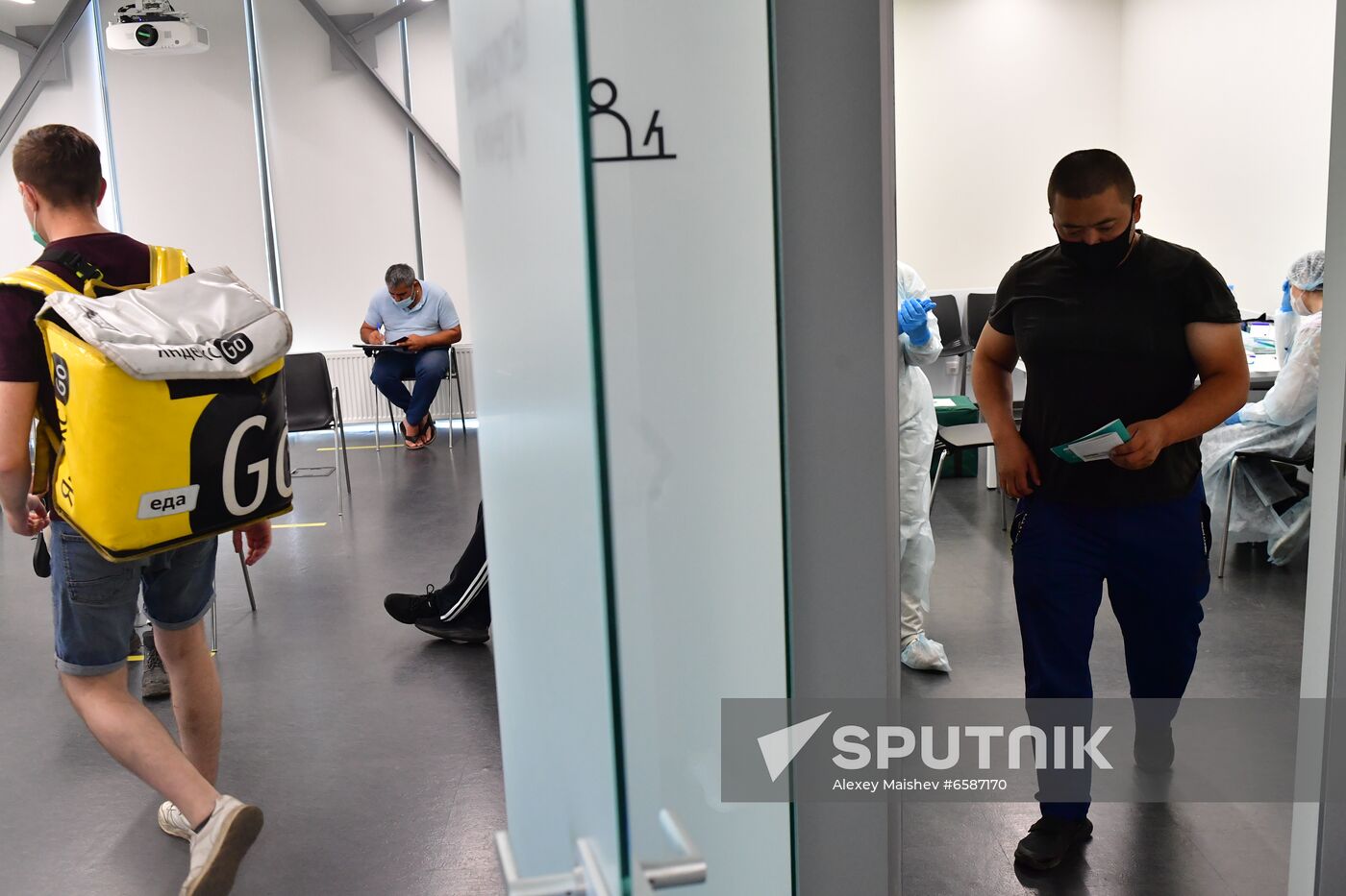 Russia Coronavirus Vaccination