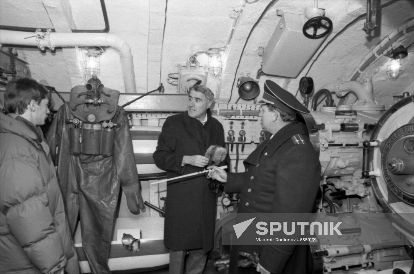 Deputy Prime Minister of New Zealand Geoffrey Palmer visits USSR