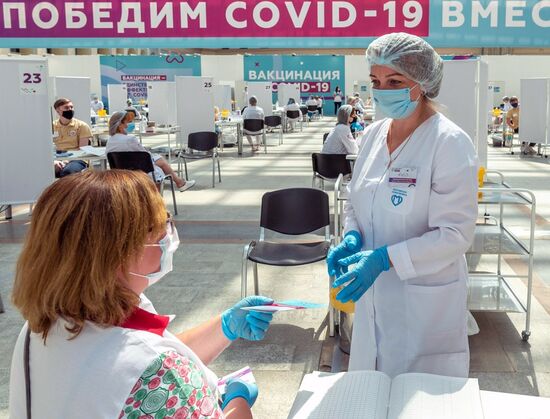Russia Coronavirus Vaccination