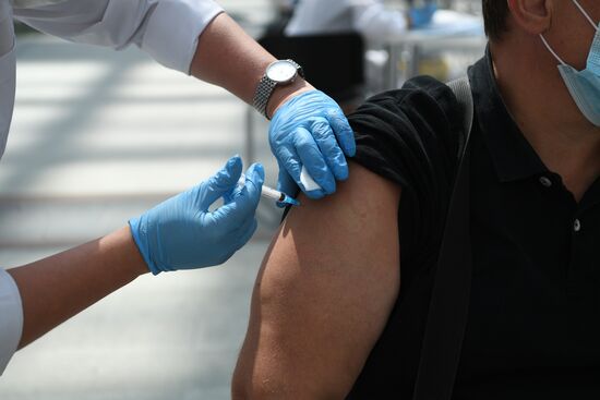 Russia Coronavirus Vaccination