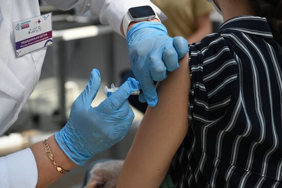 Russia Coronavirus Vaccination