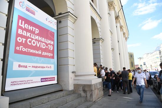 Russia Coronavirus Vaccination
