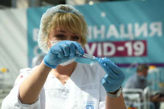 Russia Coronavirus Vaccination