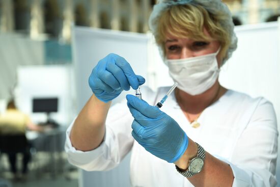 Russia Coronavirus Vaccination