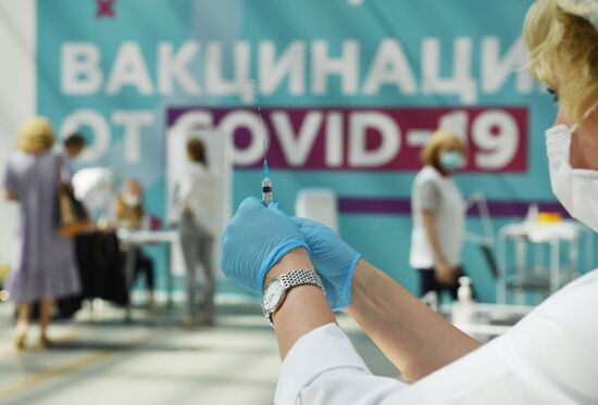 Russia Coronavirus Vaccination