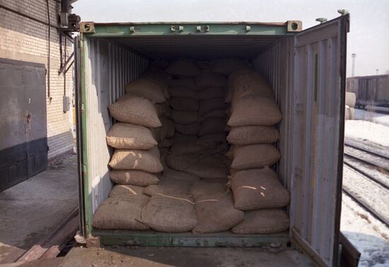 Fighting international drug mafia