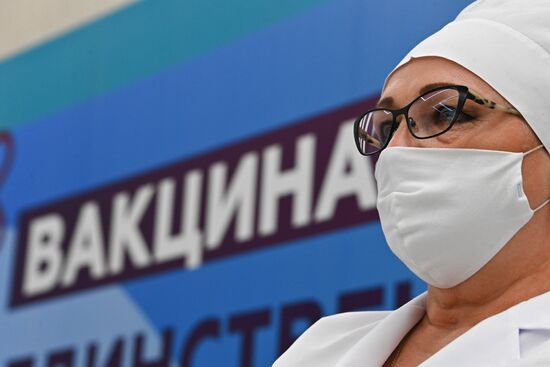 Russia Coronavirus Vaccination